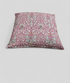 Red patterned pillow covers