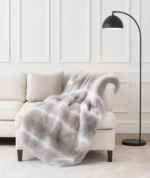 Reindeer striped faux fur throw