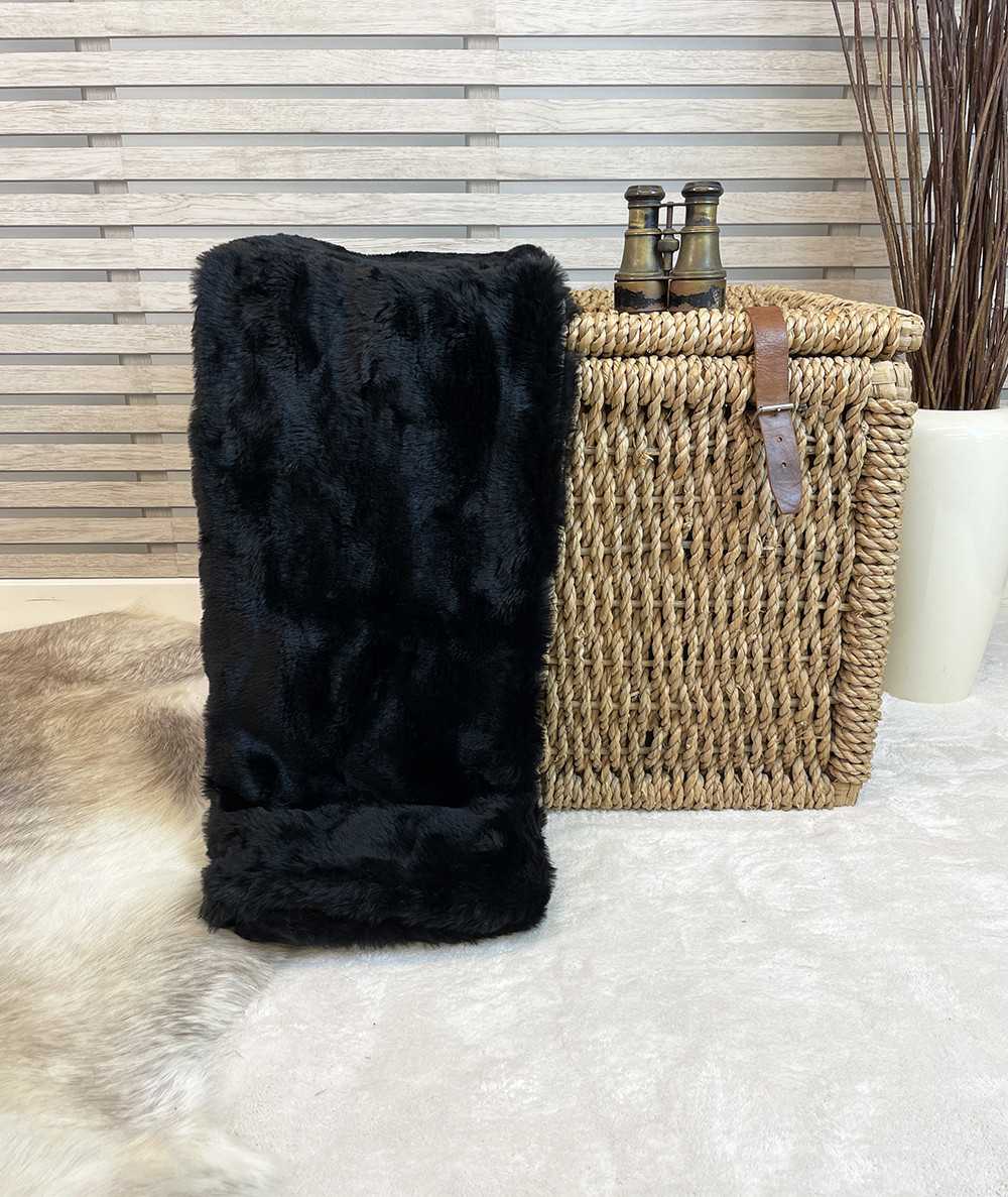 Black Panther Faux Fur Bed Runner Black Panther Faux Fur Bed Runner