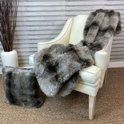 Grey Wolf Faux Fur Throw | Large Wolf Fur Throw | Sofa Throws