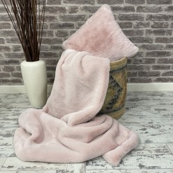 Jeté en fausse fourrure rose Richmond | Grande couverture en fausse fourrure | Couvre-lit rose pâle