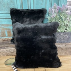 Housses de coussin en fausse fourrure Panthère Noire | Coussins en fourrure noire | Oreillers