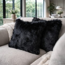 Coussin en fausse fourrure Ours Noir | Oreiller en fourrure noire | Coussins en fourrure noire