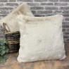 Coussin en fausse fourrure beige Richmond | Oreiller en fourrure beige | Coussin en fourrure beige