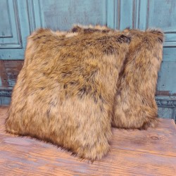 Nouveaux coussins en fausse fourrure de vison | Housses et oreillers de luxe en fourrure marron