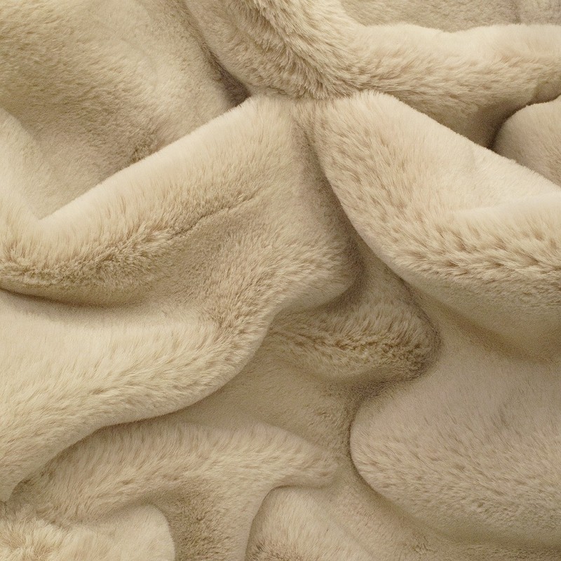 Couverture pour animaux de compagnie Richmond Almond Fur | Couvertures beiges en fausse fourrure pour chiens et chats |