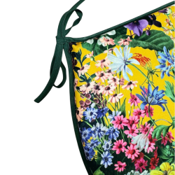 Coussins d'assise en velours en forme de D pour la Saint-Jean | Coussins d'assise en velours à motifs floraux en forme de D