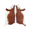 Grande peau de vache marron clair et blanche | Tapis en peau de vache rouge, marron et blanche |