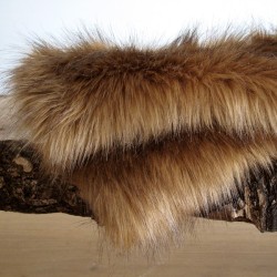 DÉSTOCKAGE ! Chemin de lit en fausse fourrure Panda roux | Chemin de lit en fausse fourrure rouge-brun