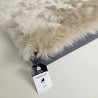 Coussin orthopédique pour chien à poils longs, en véritable peau de mouton, couleur huître.