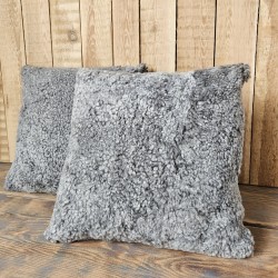 Paire de coussins en véritable peau de mouton à poils courts gris, 40 cm